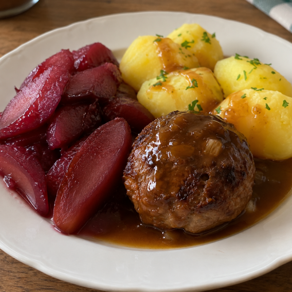 Maaltijdpakket - Stoofperen, aardappels uit oven en gehaktbal (2 personen)